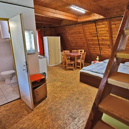Apartment Chatova Osada Zrub